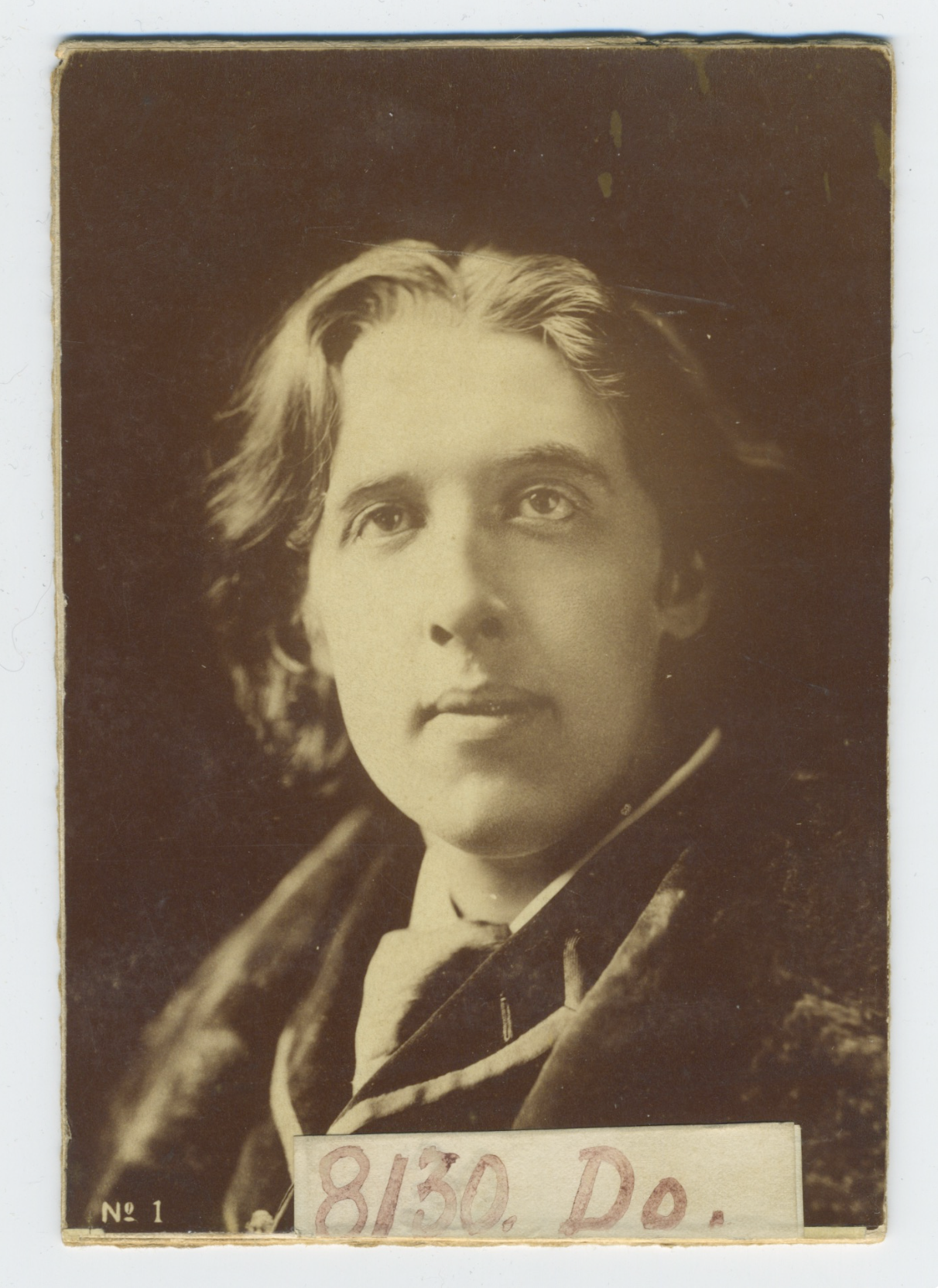 Wilde, Oscar. (1854–1900) [Sarony, Napoleon. (1812–1896)]: Pair of Photographs from 1882 NY Sarony Portrait Session
