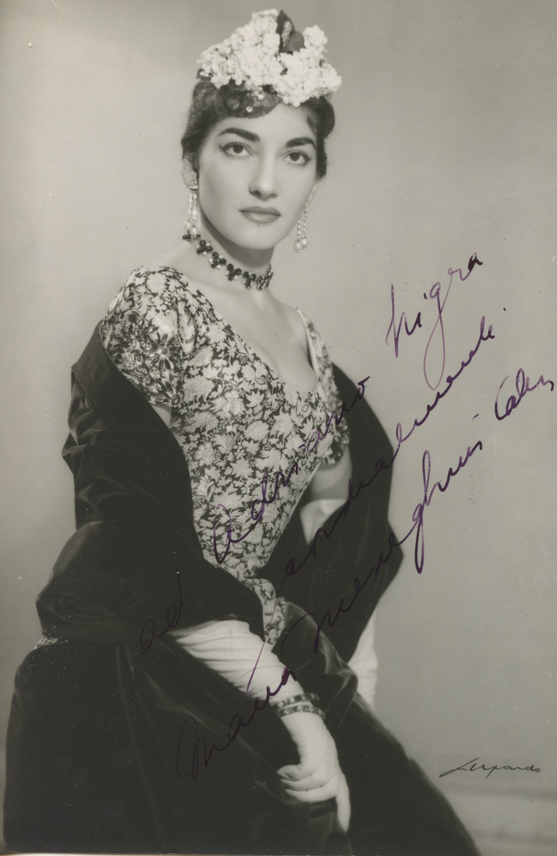 [Callas, Maria. (1923–1977)] Luxardo, Elio. (1908 – 1969) Portrait as Tosca for US debut album