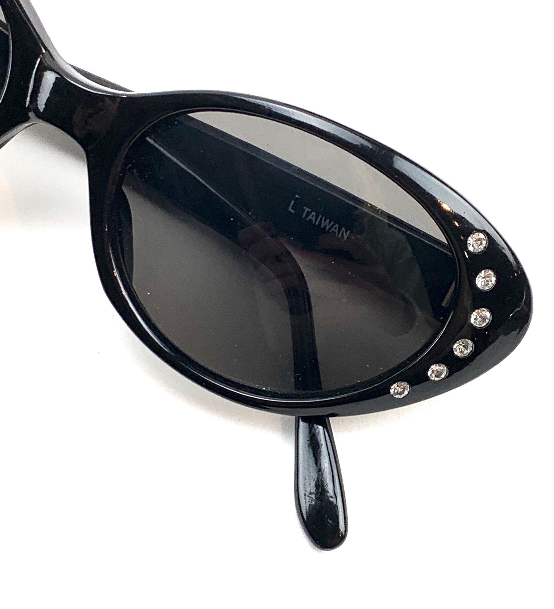[The Golden Girls] McClanahan, Rue. (1934–2010) Cat-Eye Sunglasses from McClanahan Collection