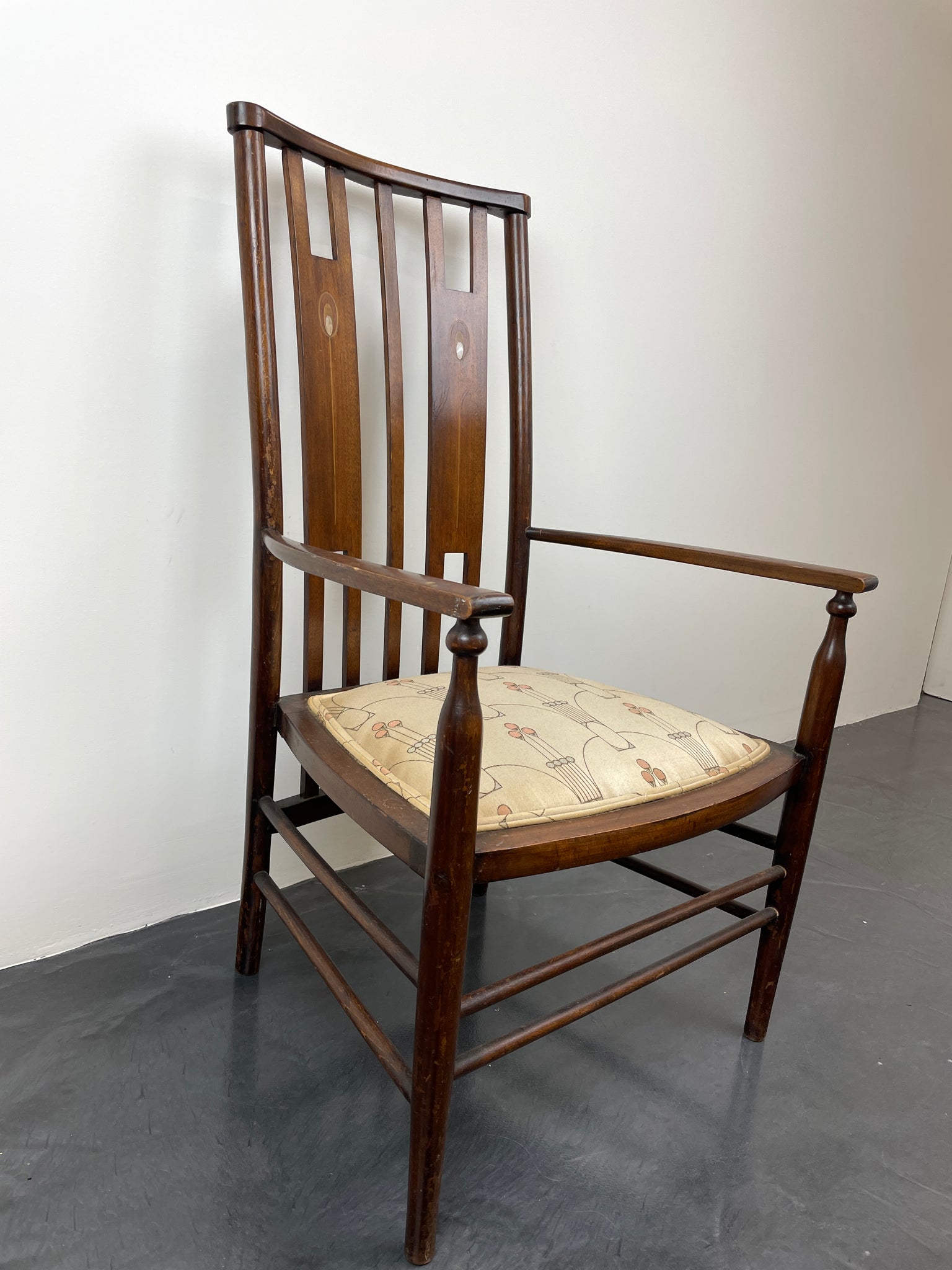 Charles Rennie Mackintosh [STYLE OF] Low Armchair, early 20th c.