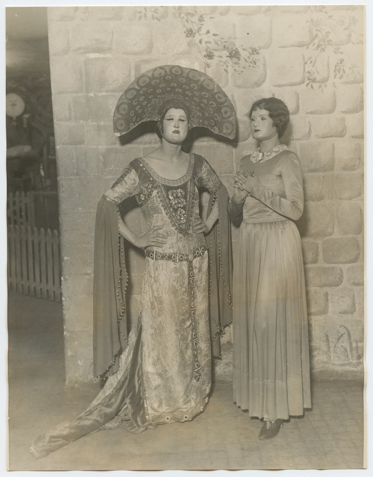 Benda, Wladyslaw T. (1873-1948) [Severn, Margaret. (1901-1997) & Hogarth, Leona: “Margaret Margaret Severn..first dancer to use a Benda Mask on the stage..and Leona Hogarth...in [Eugene O’Neill’s] ‘The Great God Brown’ ...the play of masks,” [NY], 1926